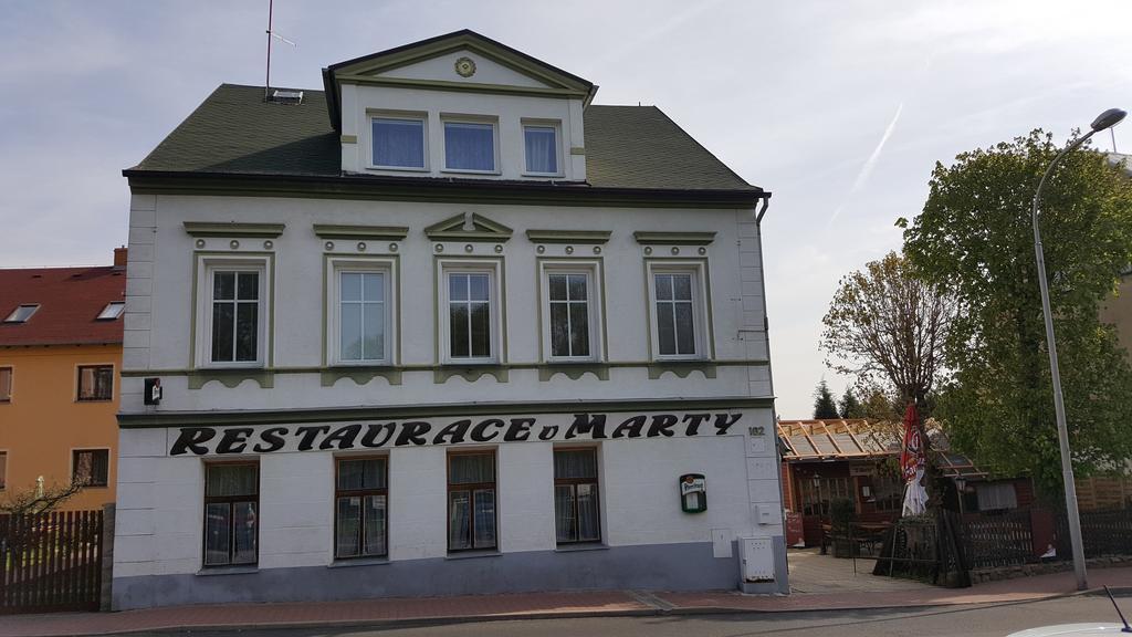 Restaurace U Marty Ξενοδοχείο Dubí Εξωτερικό φωτογραφία
